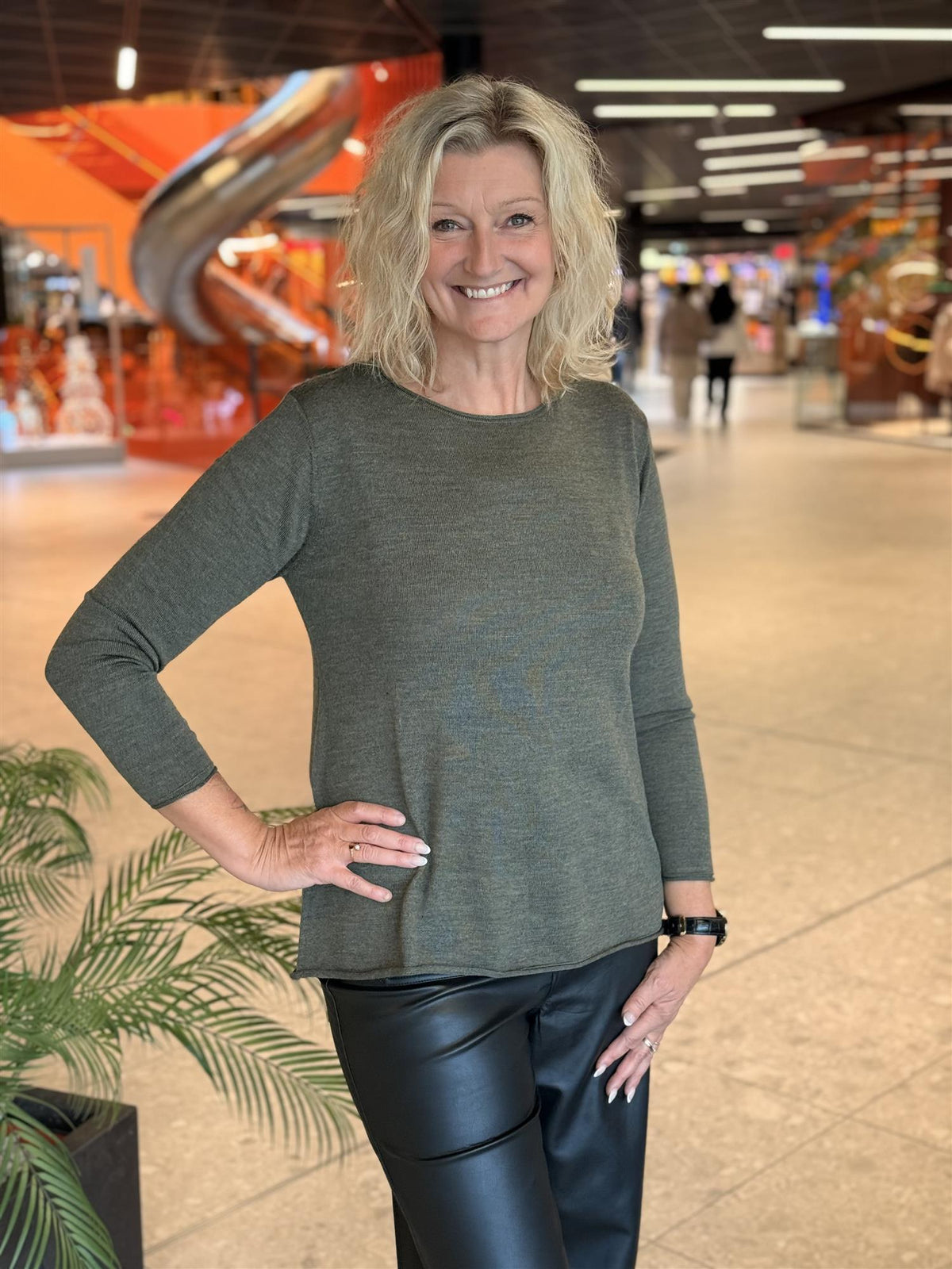 Genser Merino Oliven