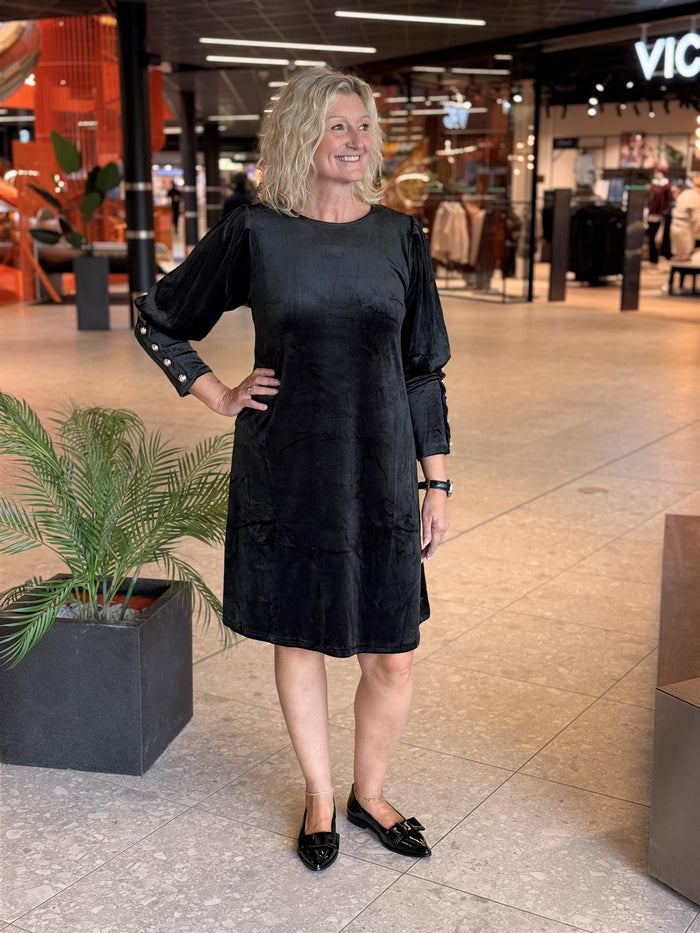 Kjole Tea Velour Sort