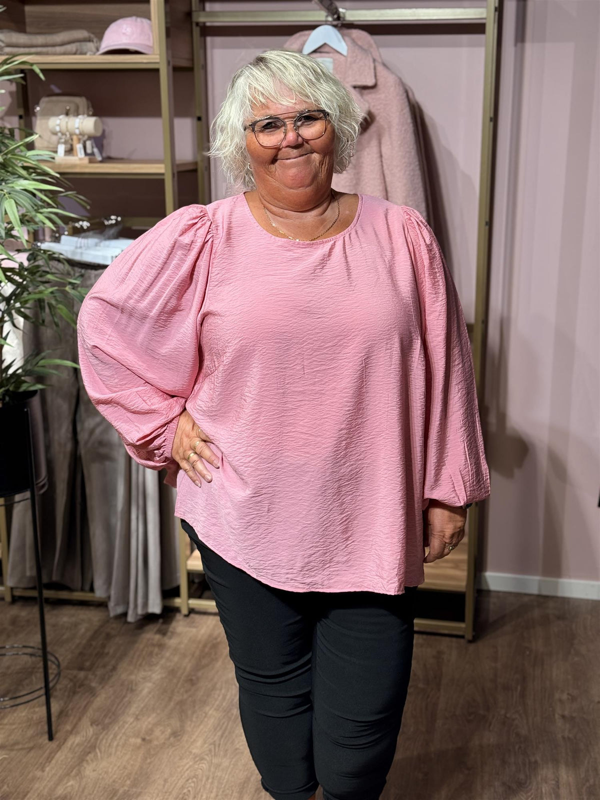 KCgila Blouse WildRose