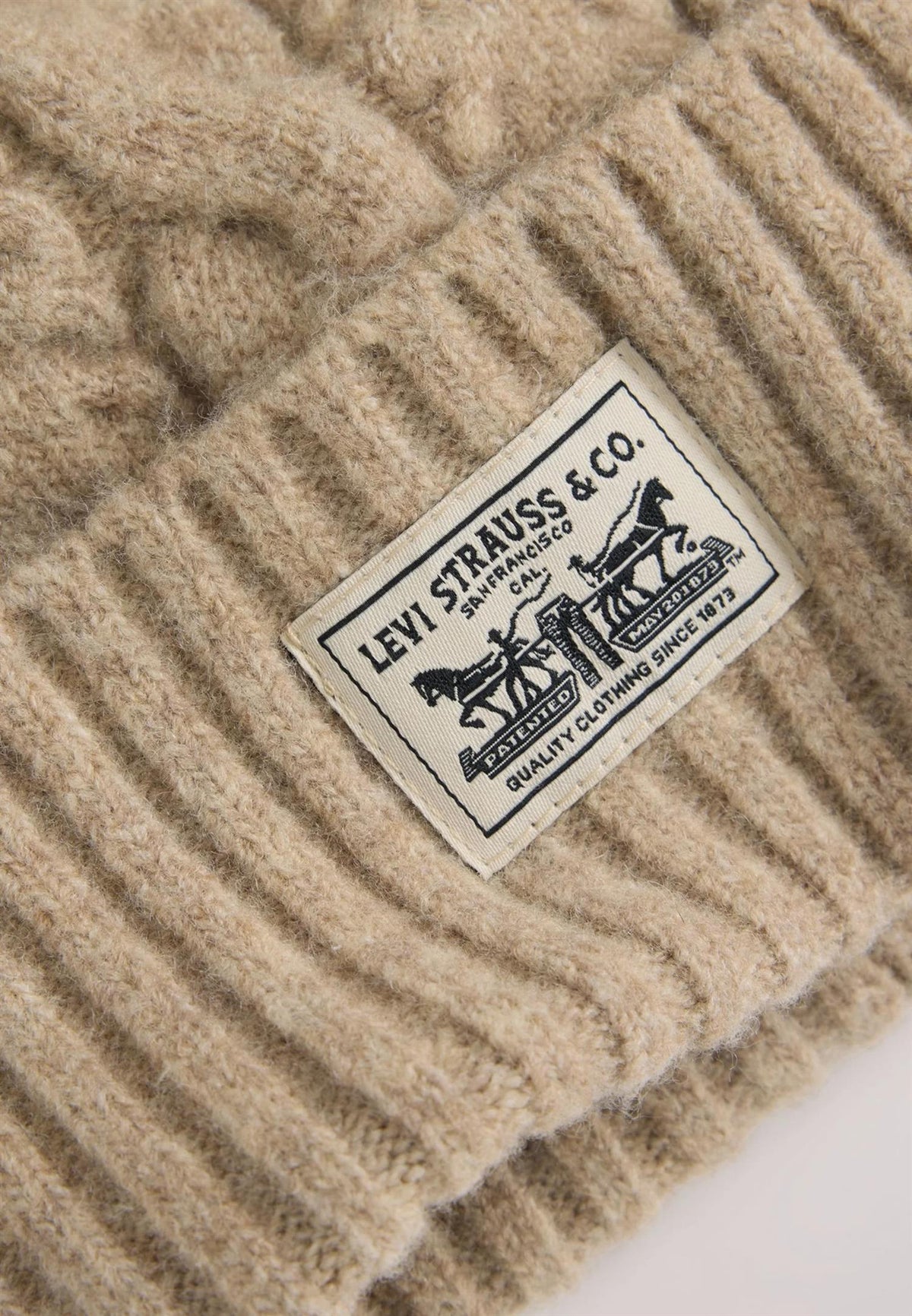 Levis Lue Holiday Cable Knit