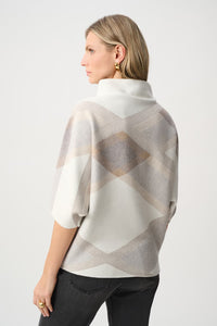 Poncho White/Beige