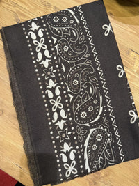 Skjerf Firkantet Paisley ullmix Brun