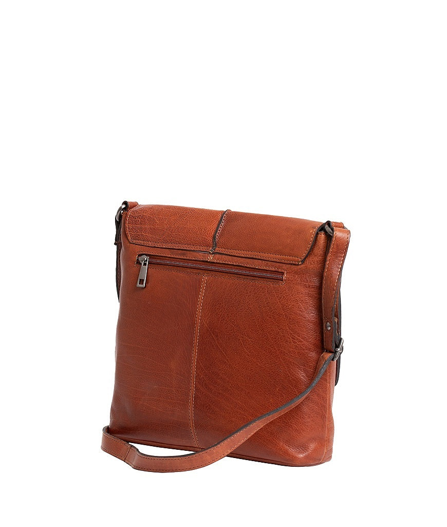 Tiramisu Leather Split Flapbag Cognac