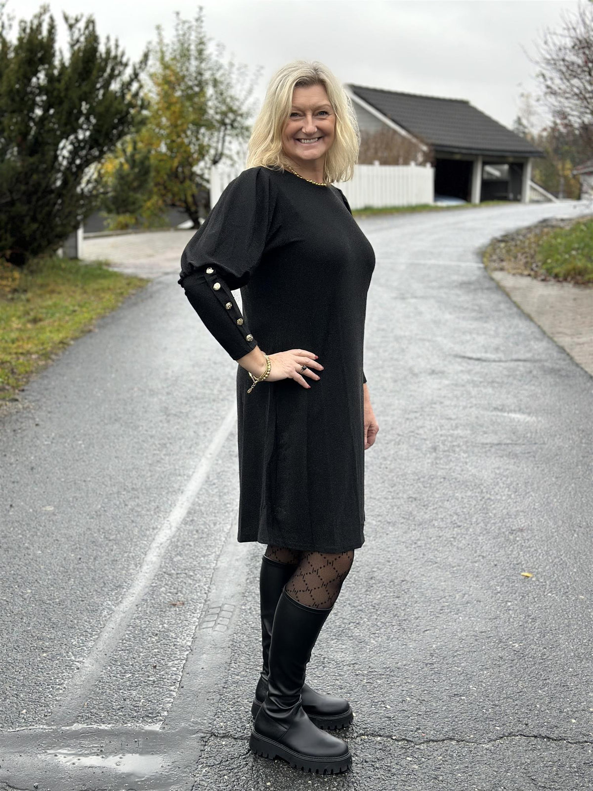 Kjole Tea Lux Black (Glitter)