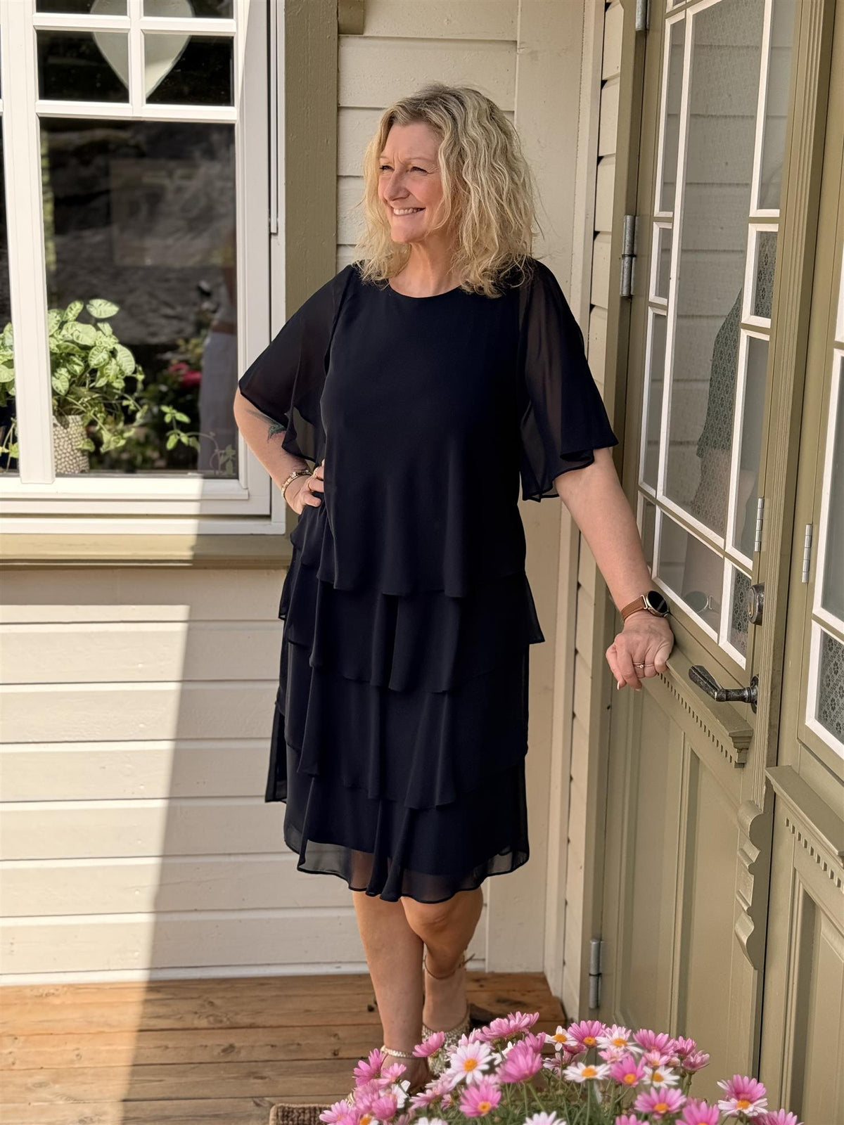 Kjole Molly Navy Kapper, Kort