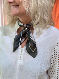 Skjer Lite Silke, Brun