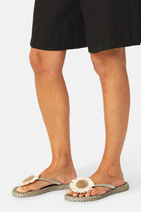 Flip Flop w. Flower Platin