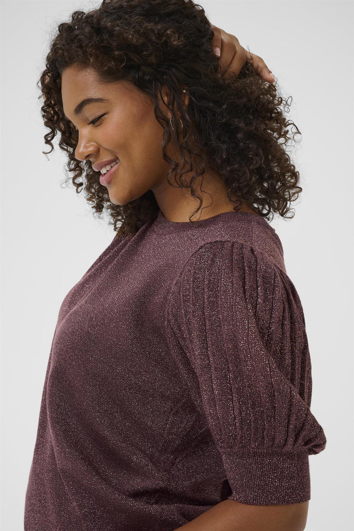 KCregitta Pleat Pullover Fudge