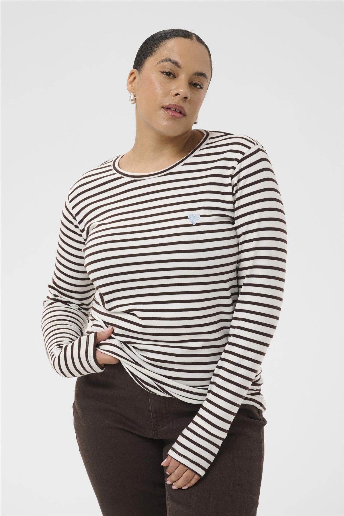 KClia T-Shirt Chalk / Brown - Blue Heart