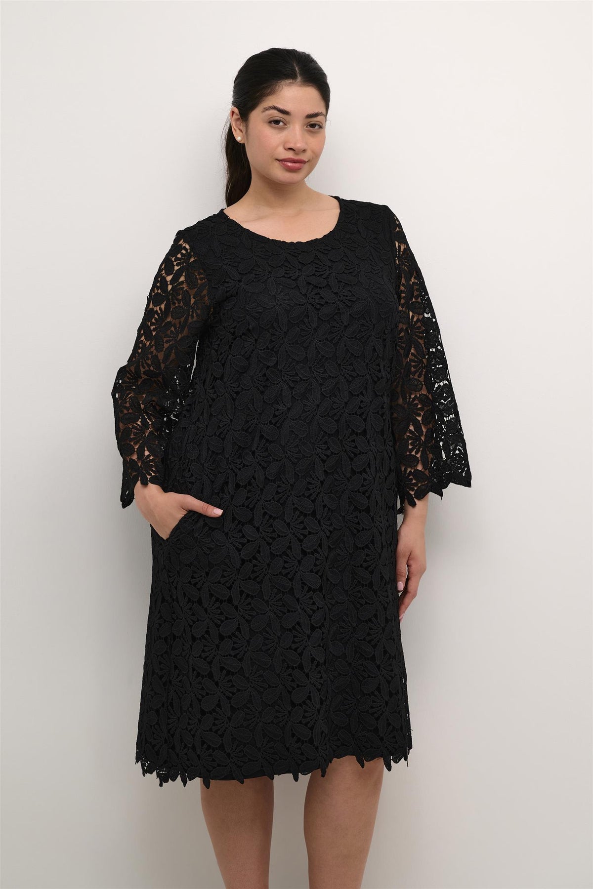 KCemma Lace Dress