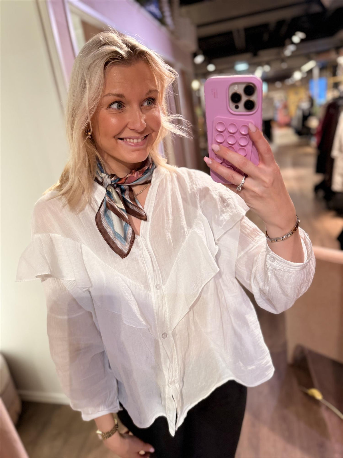 Skjer Lite Silke, Penelope