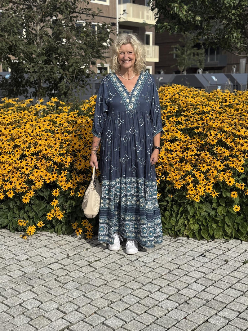 Cartagena Dress V Maxi Print