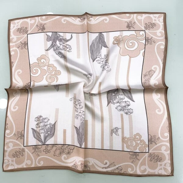 Skjerf Lite Silke, Kayla