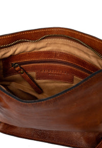 Fillis Medium Walnut