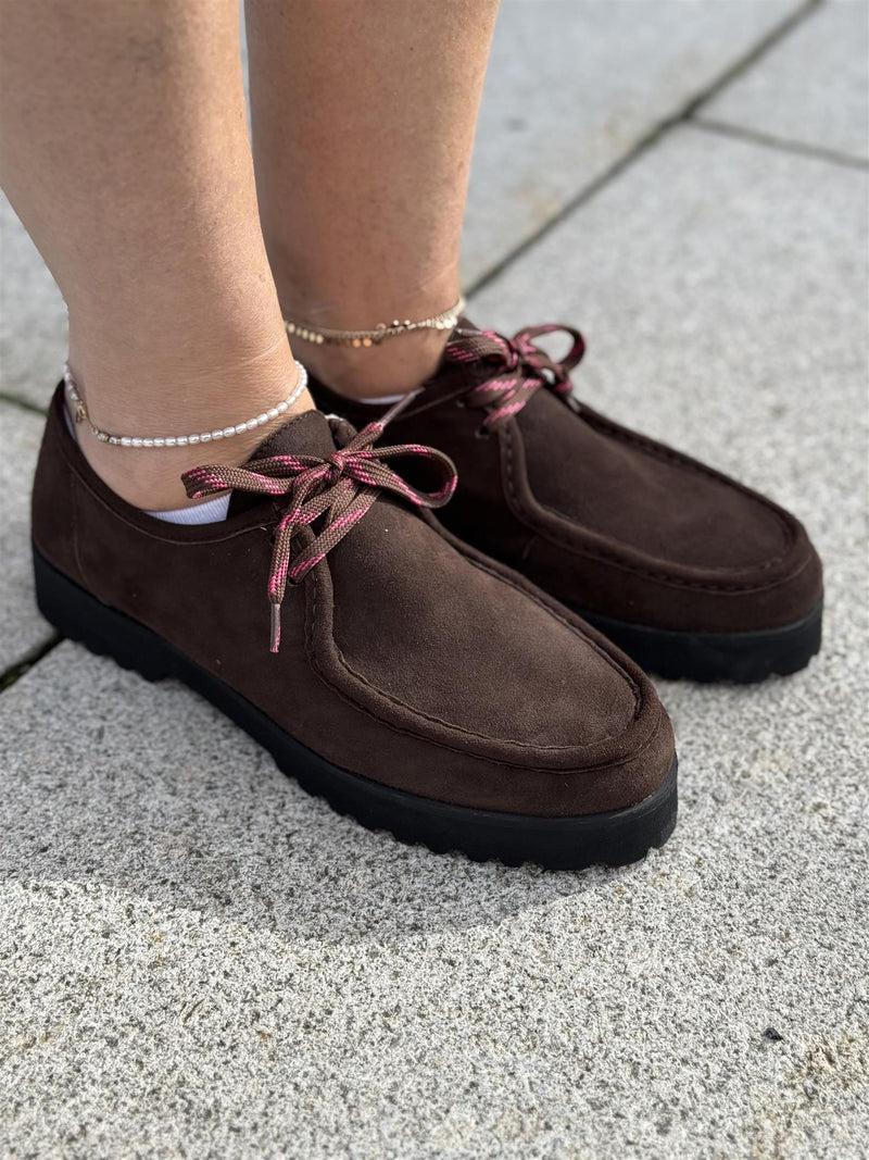 THE MOVEMENT Brown