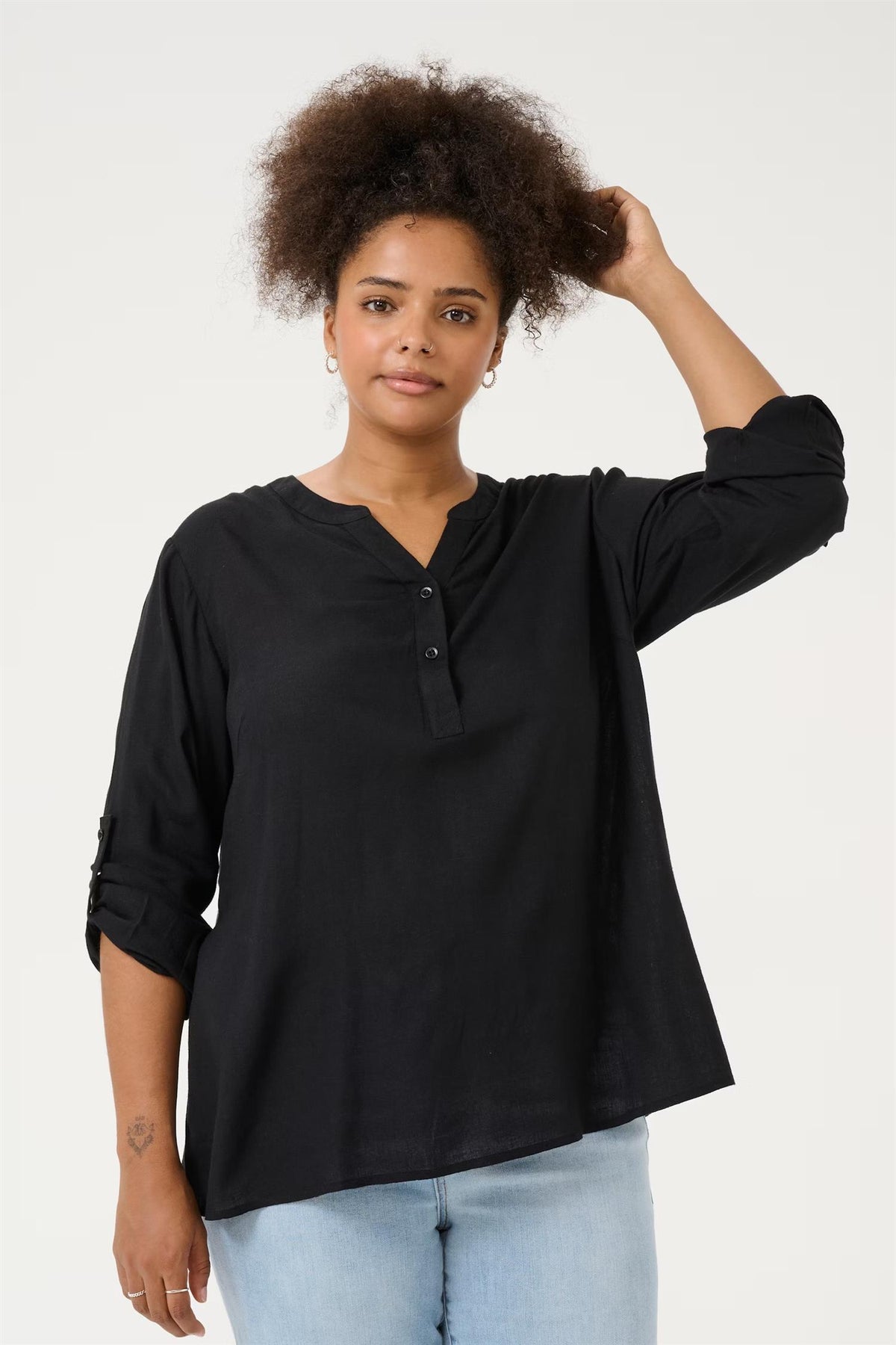 KCmille Blouse Black