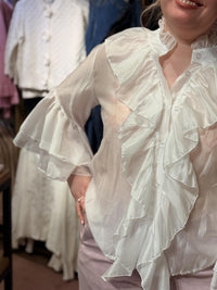 Frill Blouse Offwhite