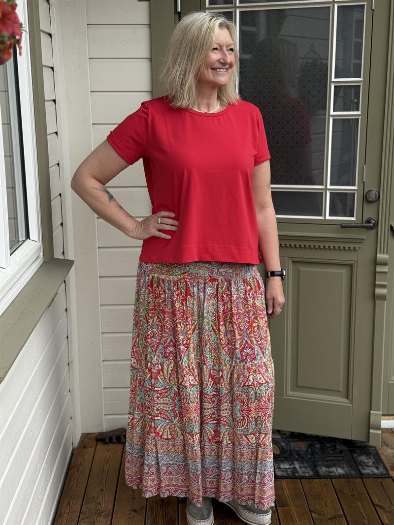 T-skjorte  BCmay Red