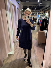 Kjole Tea Velour Navy