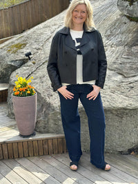 Short Leather Trenchcoat
