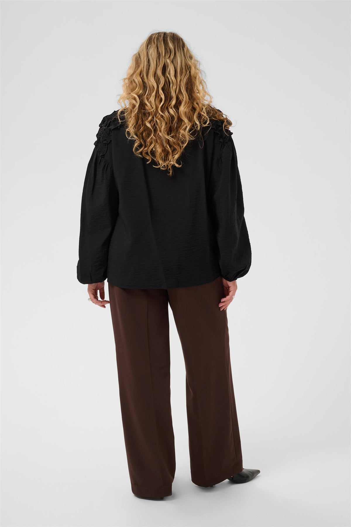 KCnicola Blouse - Black Deep