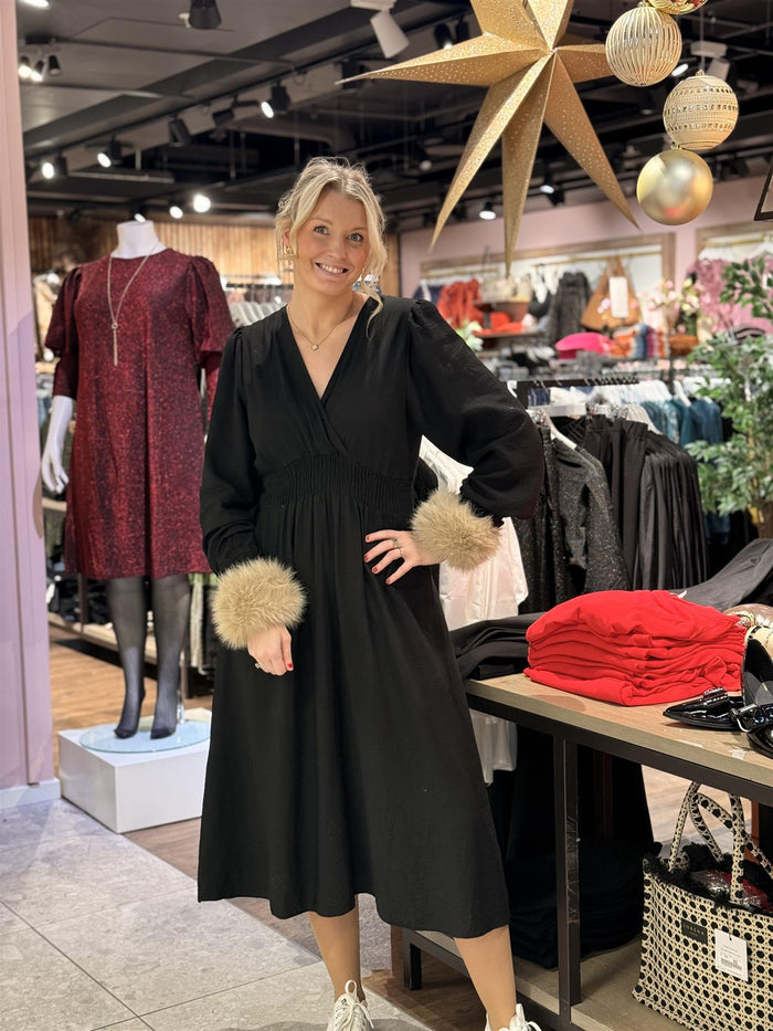 MdcMaris Dress Black