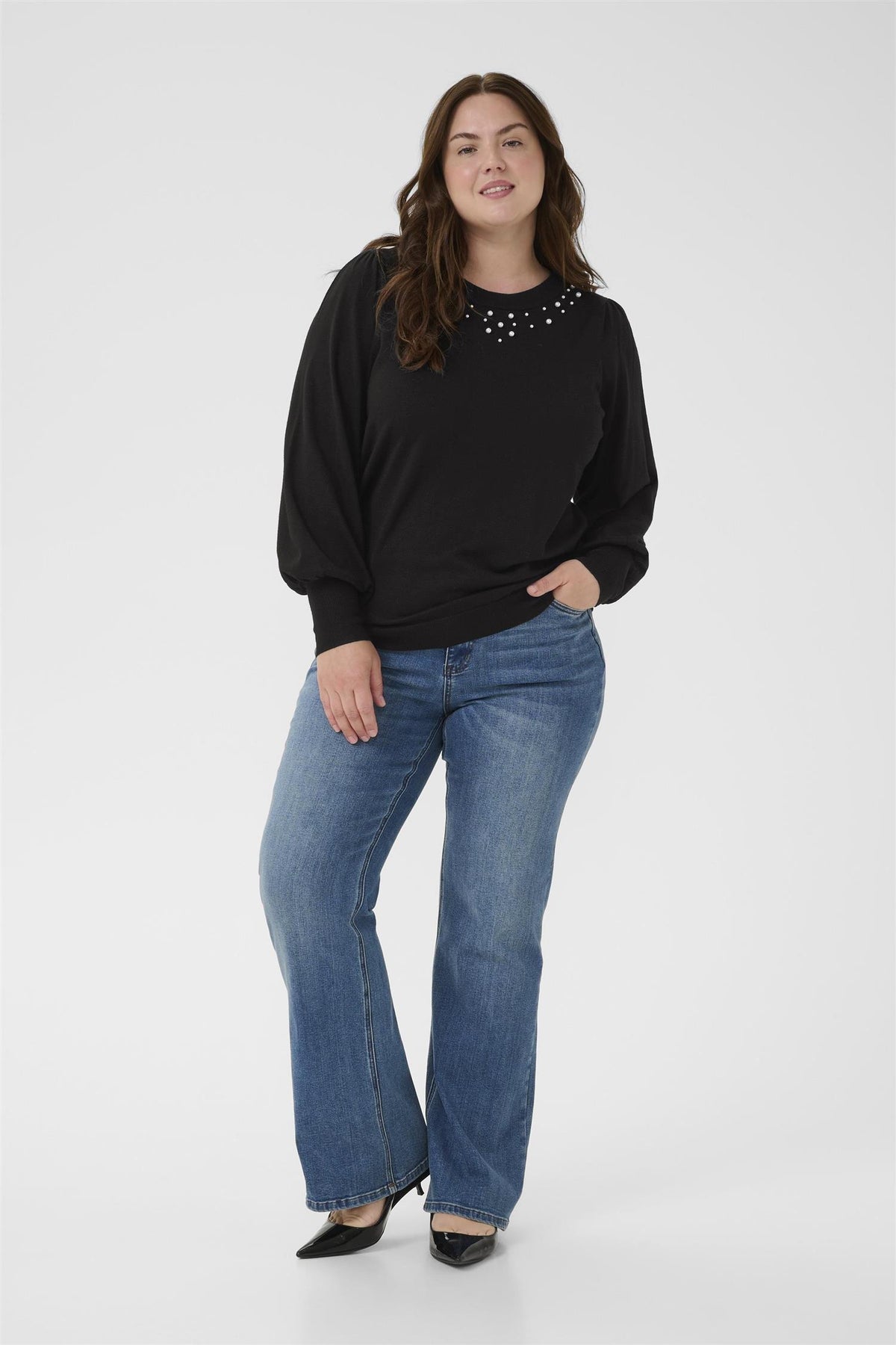 KCrahina Pullover Black Deep