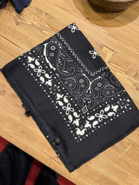 Skjerf Firkantet Paisley ullmix Sort