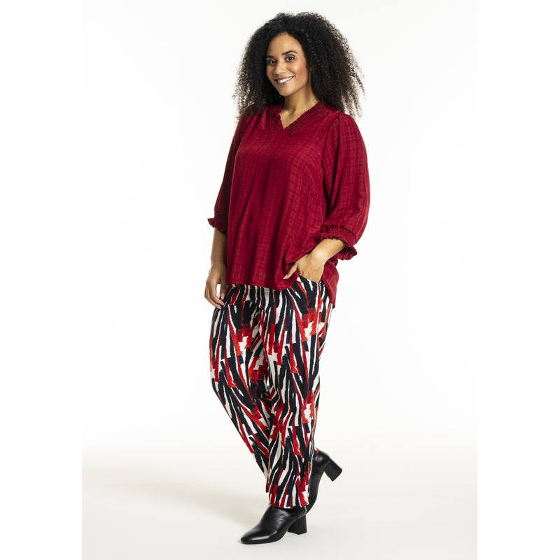 SFeodora Blouse with smock neck