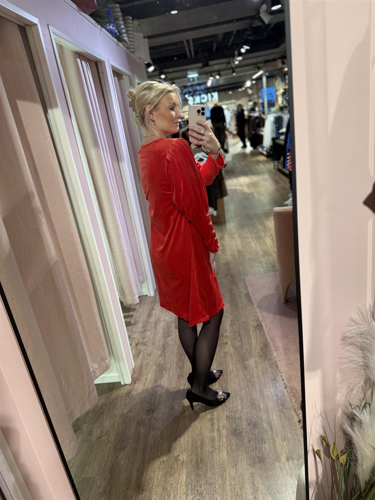 Kjole Tea Velour Red