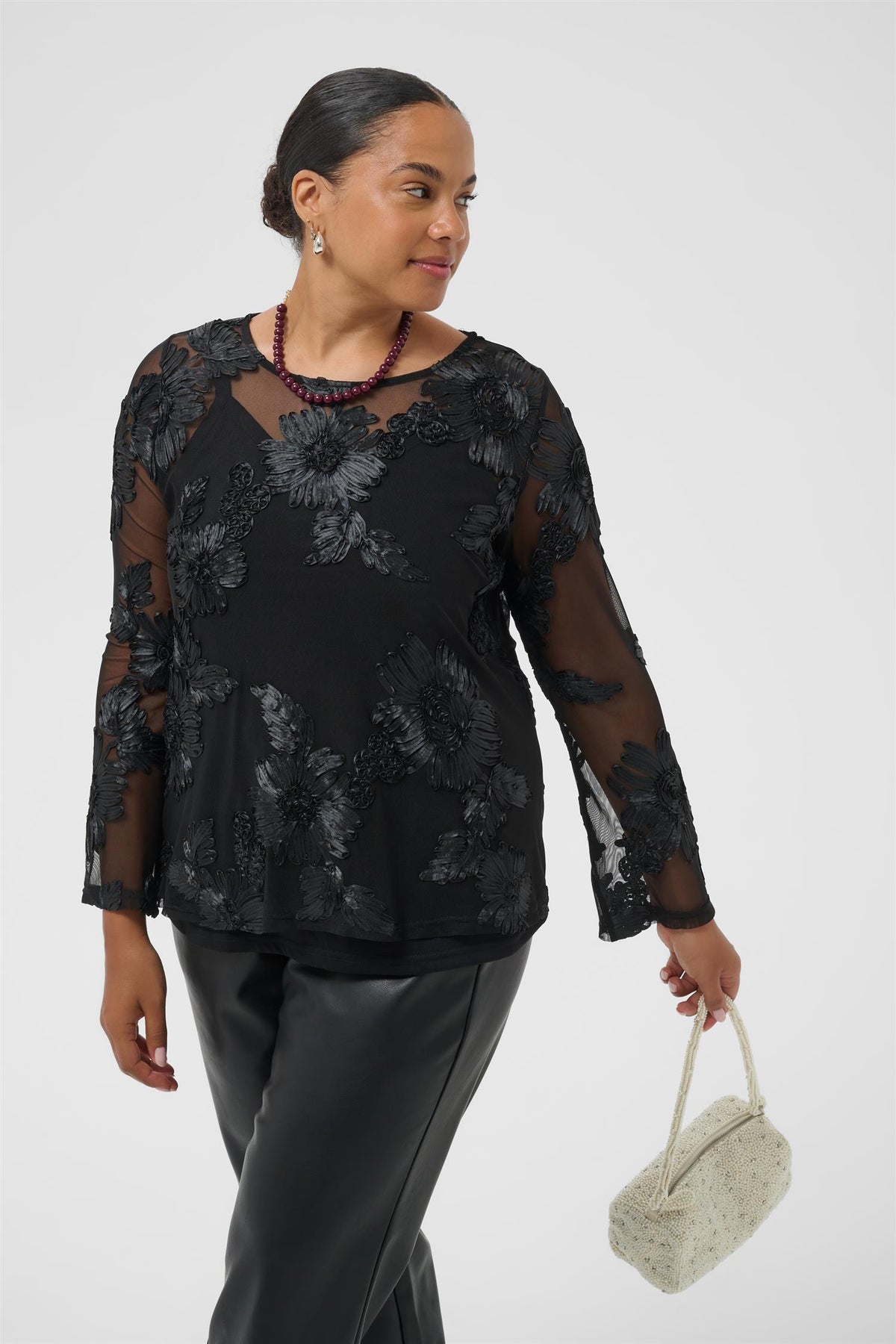 KCjuliana Top Black Deep