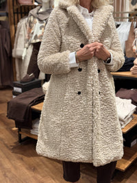 Curly Fur Jacket Long