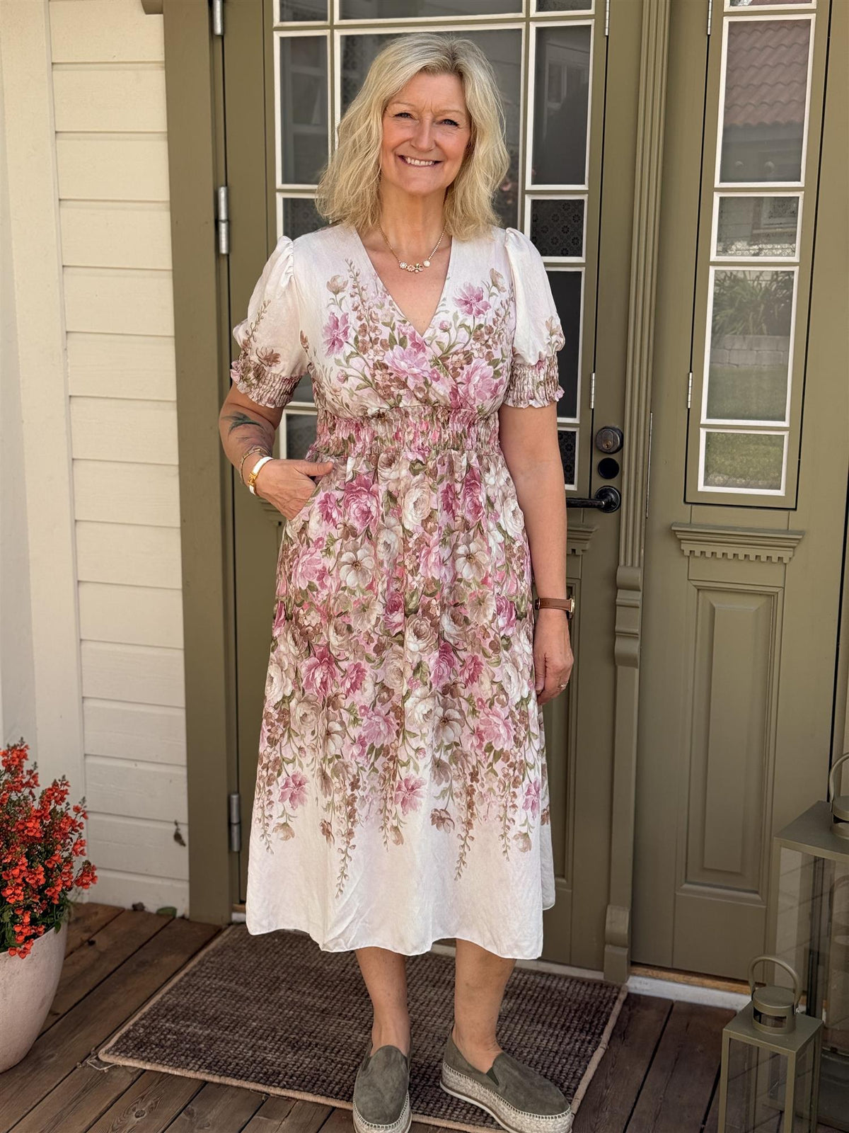 MdcLydia Dress Pink Flower