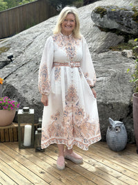Kjole Lang Beige Paisley