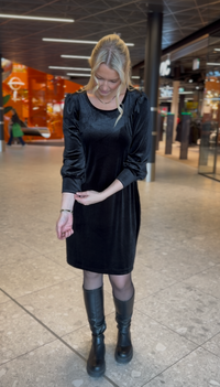 Kjole Velour Cloe sort