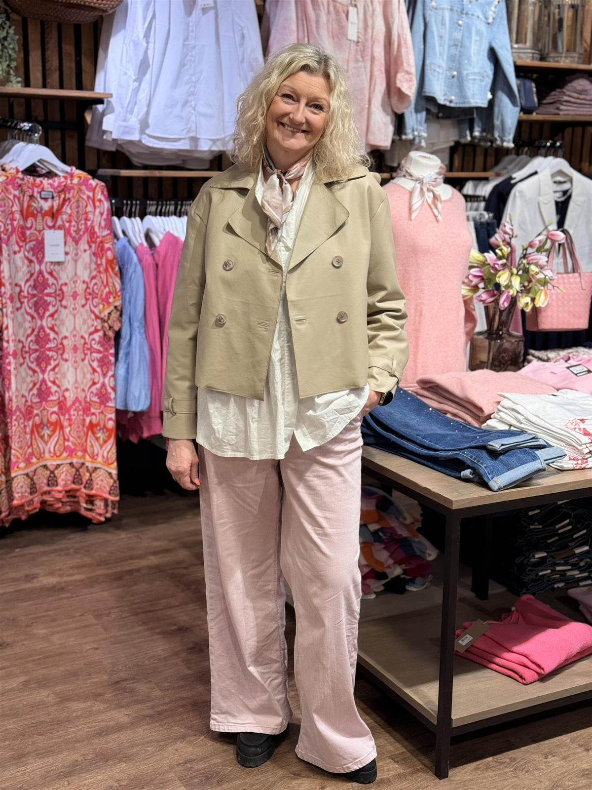 Short Leather Trenchcoat Beige