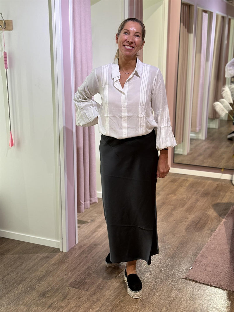 Topp Adelina White