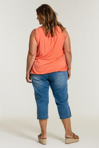 Clara Loose Capri Pants