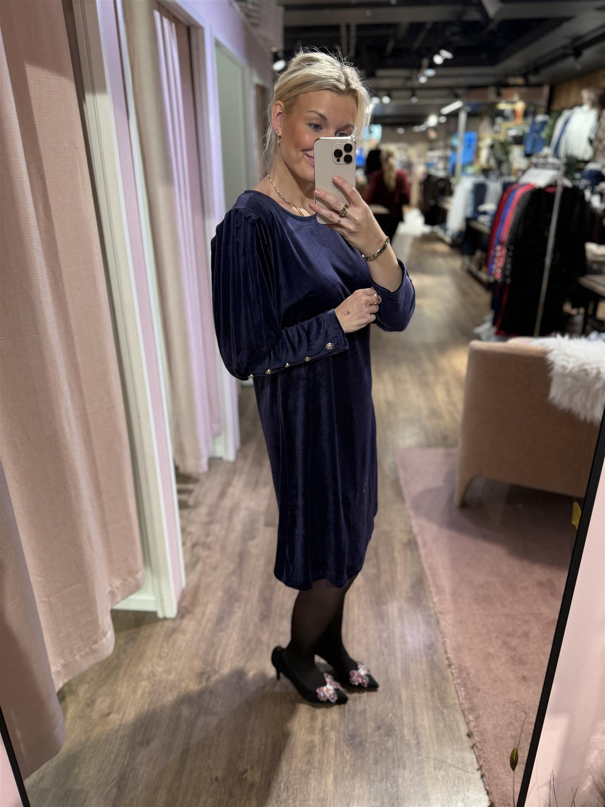 Kjole Tea Velour Navy
