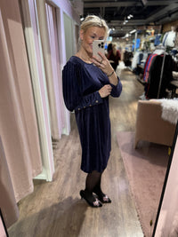 Kjole Tea Velour Navy