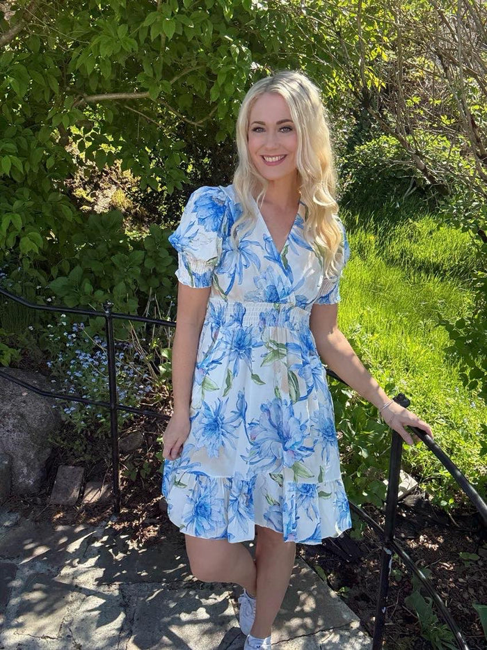 BELLA FLOWER SHORT DRESS Sky Blue