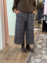 Check Wide Pant