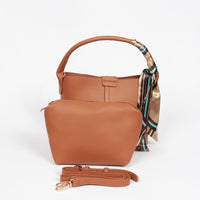 Ibelin liten bucketbag - Cognac