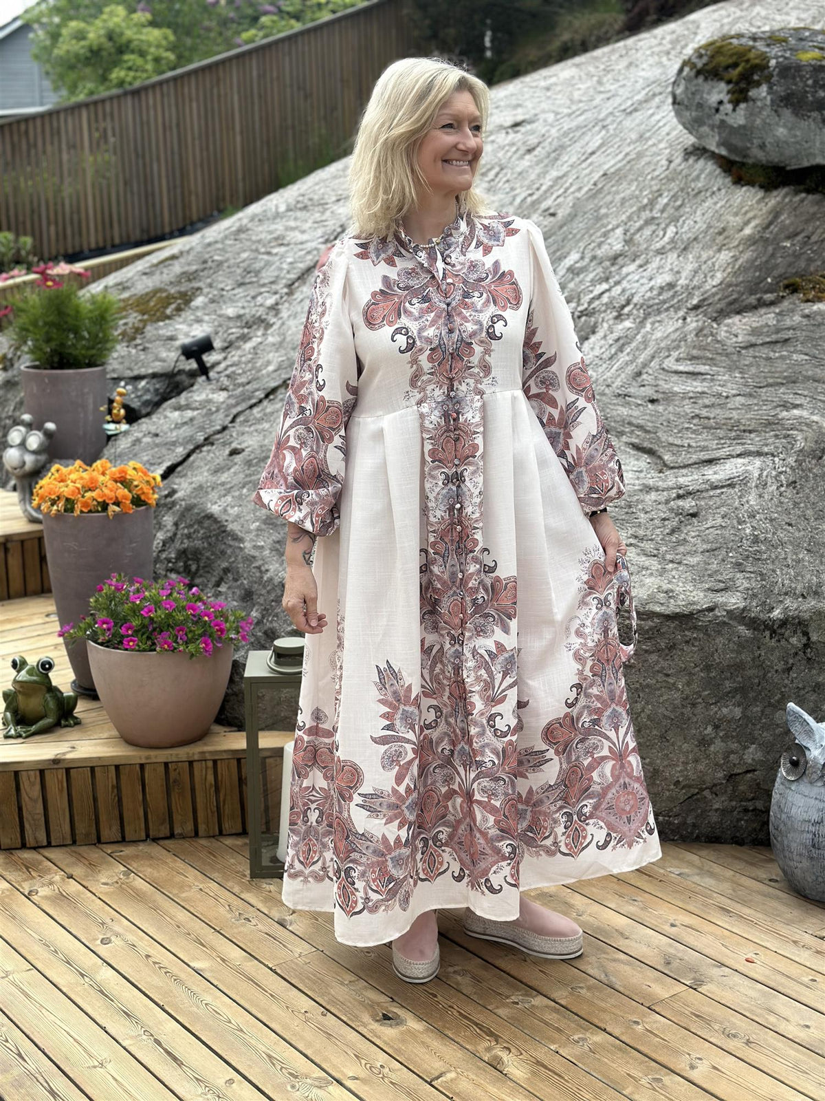 Kjole Lang Rose Paisley