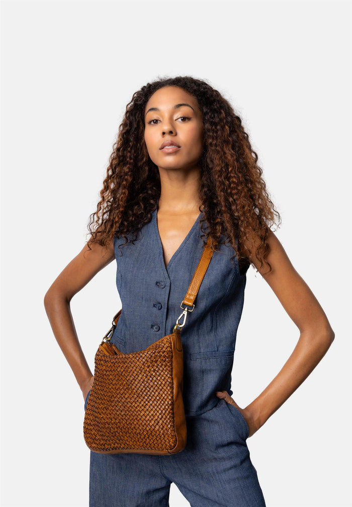 Jenne Medium Tan