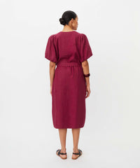 Kjole MaNalirae Beet Red