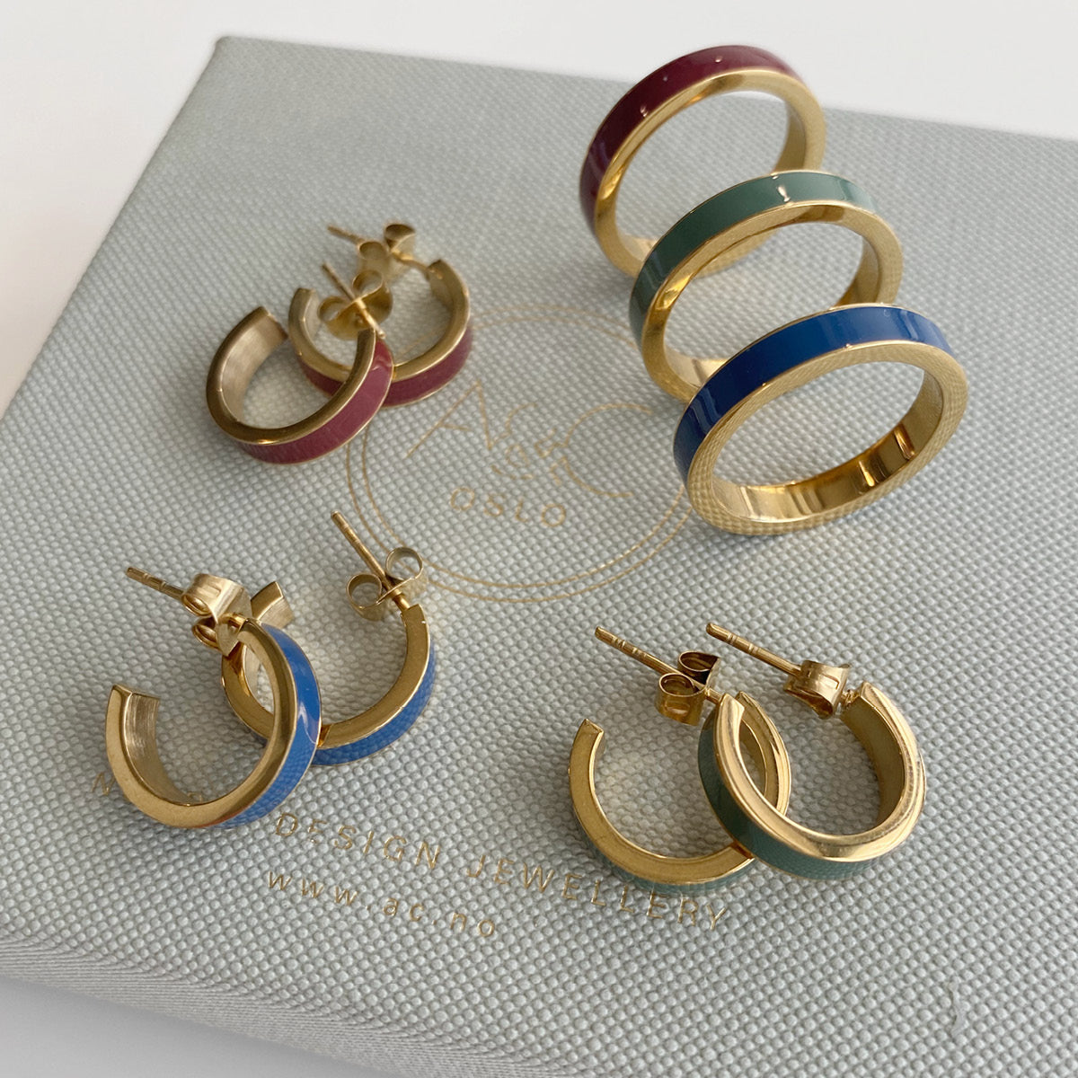 Ring, Blå emalje (53/56/59)