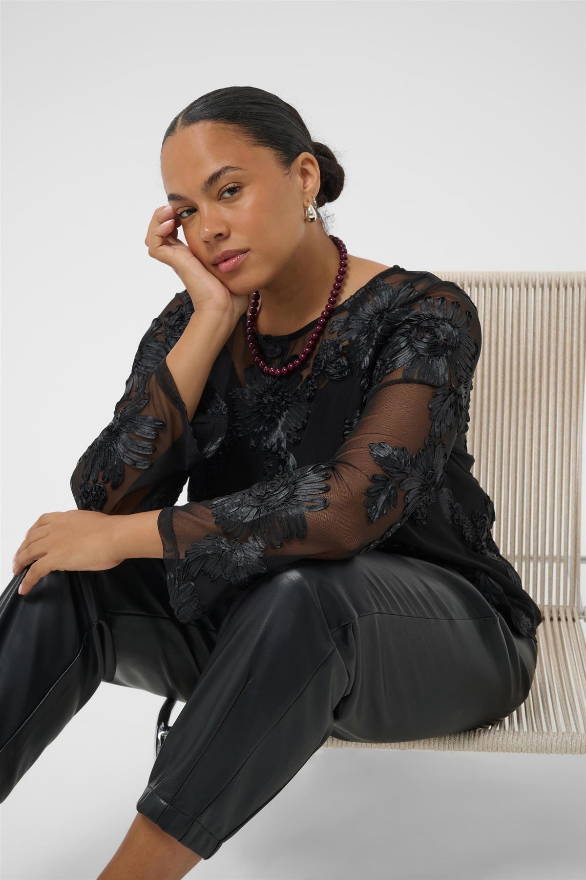 KCjuliana Top Black Deep