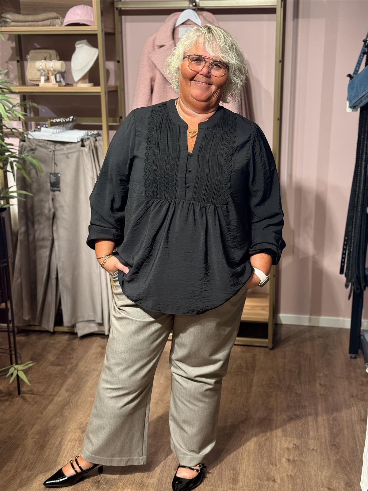 KCgaline Blouse - Black Deep