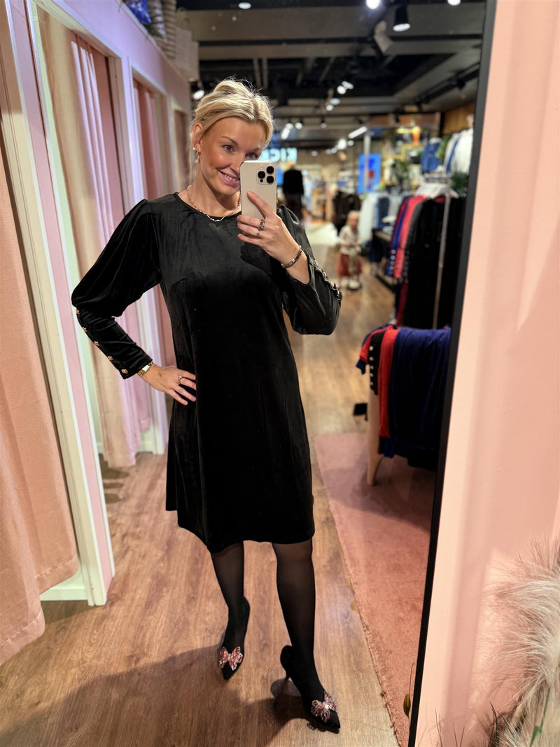 Kjole Tea Velour Sort
